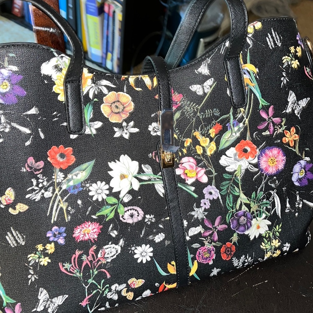 Floral tote